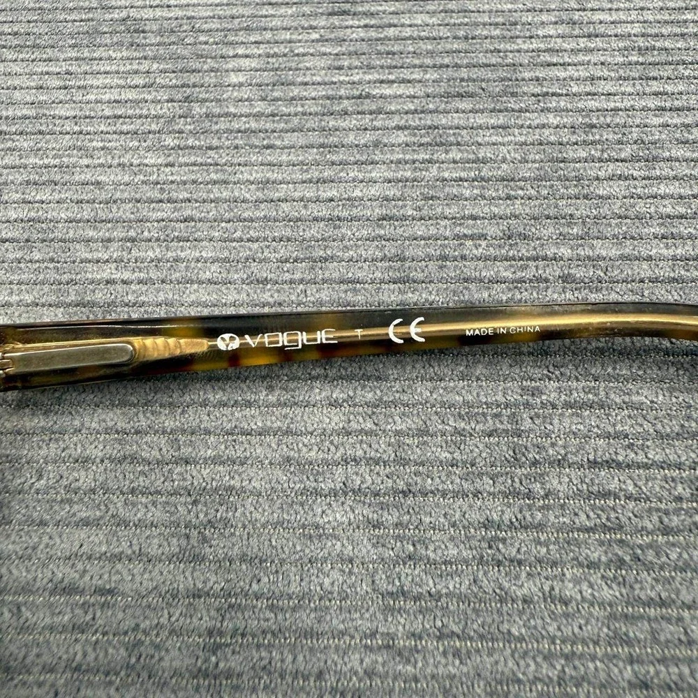 Vogue vo 2602